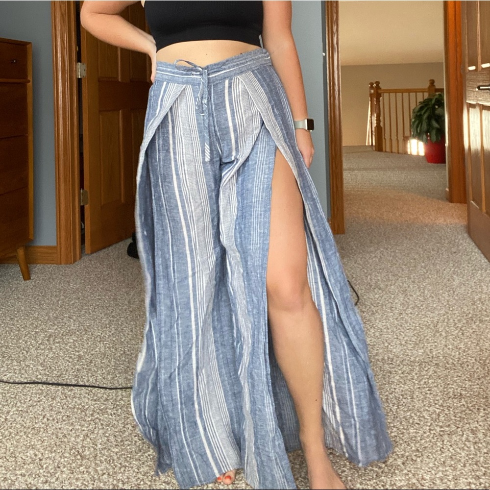 Express Flowy pants